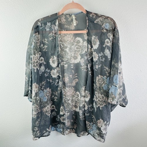 Live truth gray floral - truth,